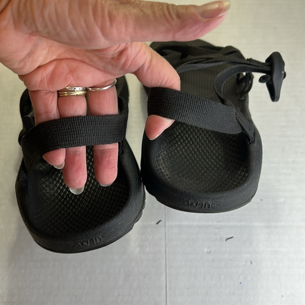 CHACO WOMENS BLACK STRAPPY ADJUSTABLE. STRAPS OUTDOOR SPORTS SANDAL SZ W10 - Picture 7 of 12